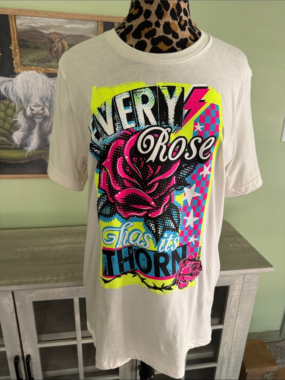 Graphic Rose Pop Tee - Every Rose, Has Its Thorn